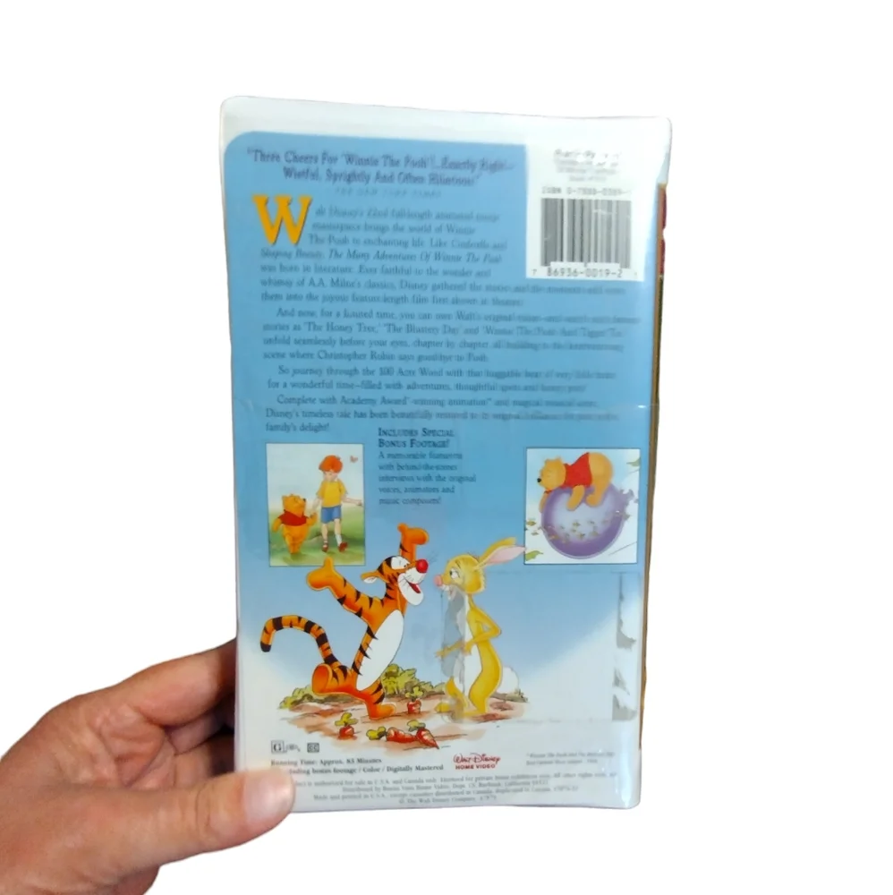 NIB SEALED The Many Adventures of Winnie the Pooh - Walt Disney's MasterpieceVHS